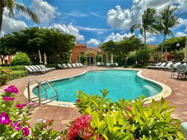 Pool at the Enclave