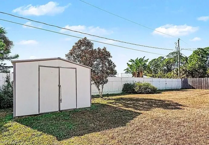 786 Hamm St Nw, Palm Bay, Florida 32907