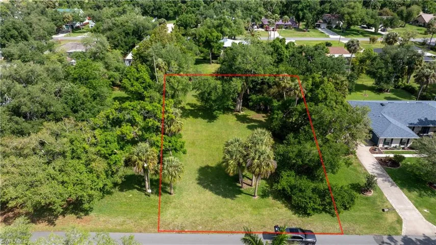 7245  Pelas  CIR, North Fort Myers, FL 33917