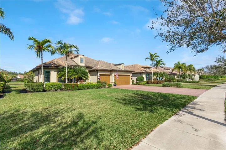 7063  Winding Cypress  DR, Naples, FL 34114