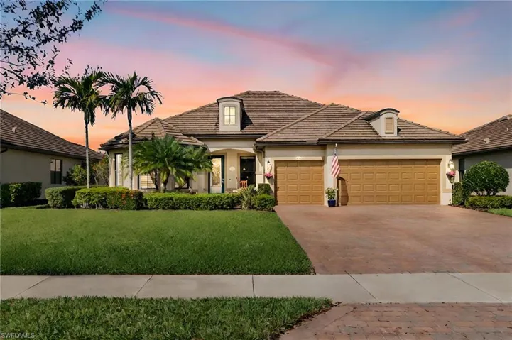 7063  Winding Cypress  DR, Naples, FL 34114