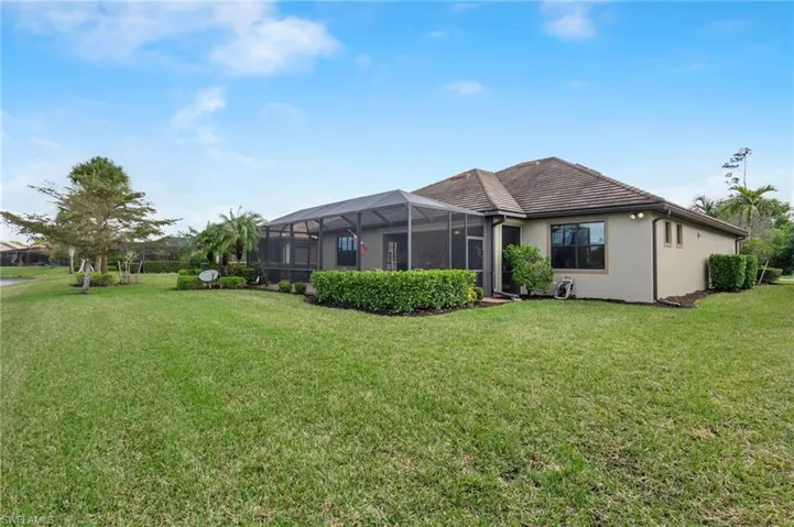 7063  Winding Cypress  DR, Naples, FL 34114