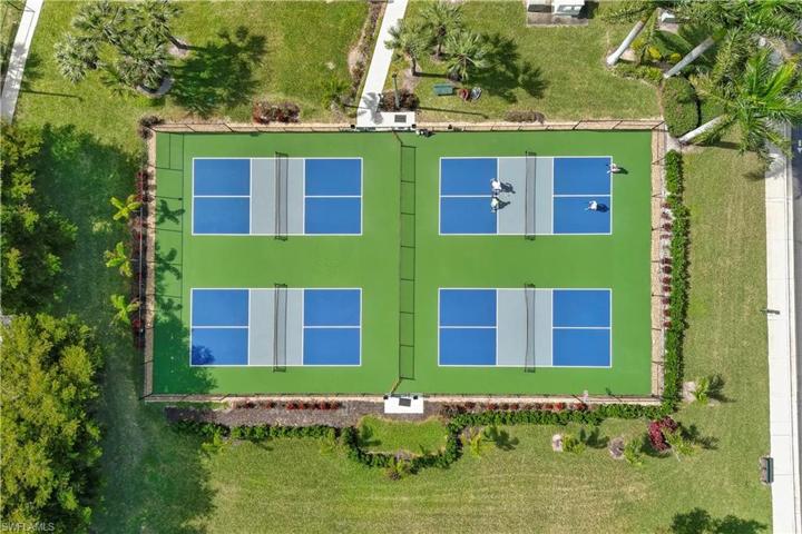 Pickleball Courts