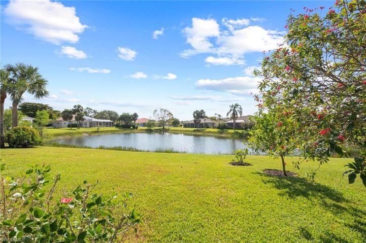 Beautiful wide lakeview