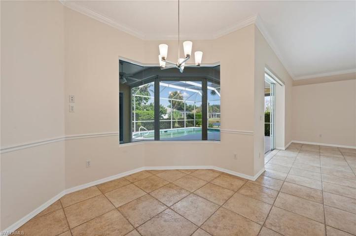 Breakfast Nook overlooking Pool