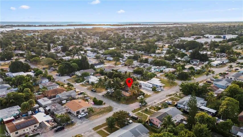 1236  PEAK  RD, Lantana, FL 33462