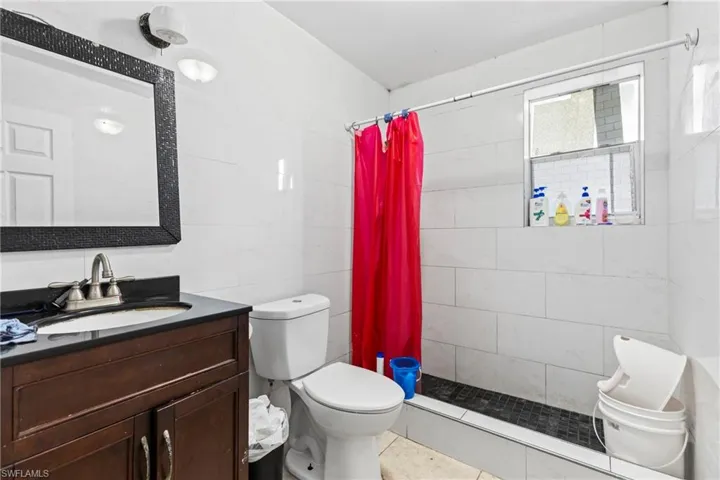 1236  PEAK  RD, Lantana, FL 33462