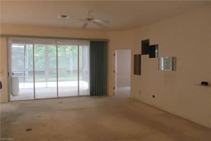 8921  Springwood  CT, Bonita Springs, FL 34135