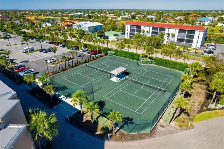 Tennis Courts