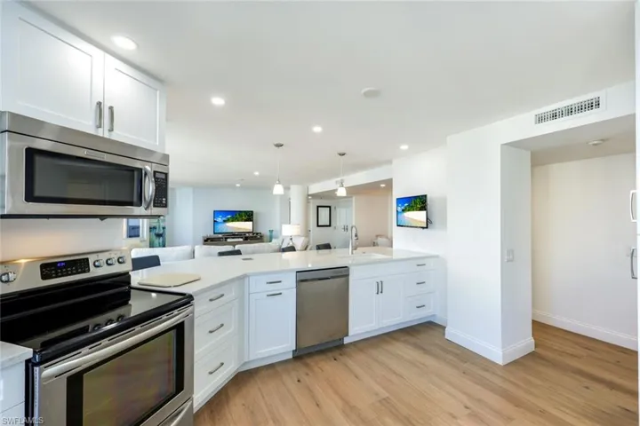 4041 Gulf Shore Blvd N 1505, Naples, Florida 34103