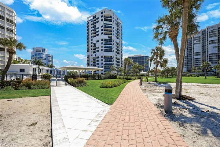 4041 Gulf Shore Blvd N 1505, Naples, Florida 34103