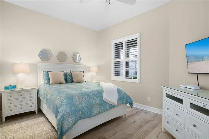 3099 Lancaster Dr 7-701, Naples, Florida 34105