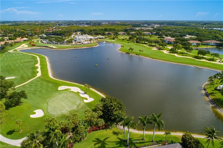 3099 Lancaster Dr 7-701, Naples, Florida 34105