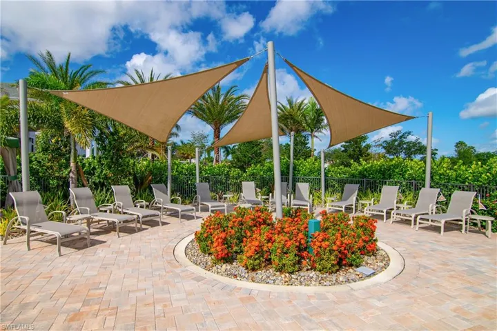 3099 Lancaster Dr 7-701, Naples, Florida 34105