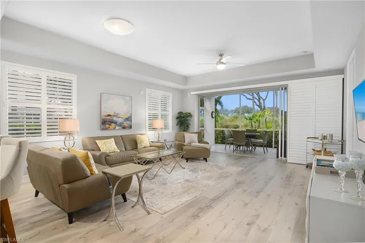 3099 Lancaster Dr 7-701, Naples, Florida 34105