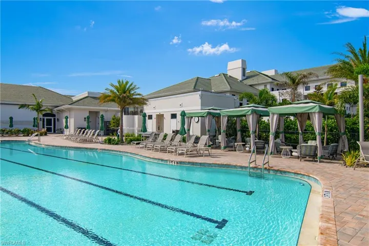 3099 Lancaster Dr 7-701, Naples, Florida 34105
