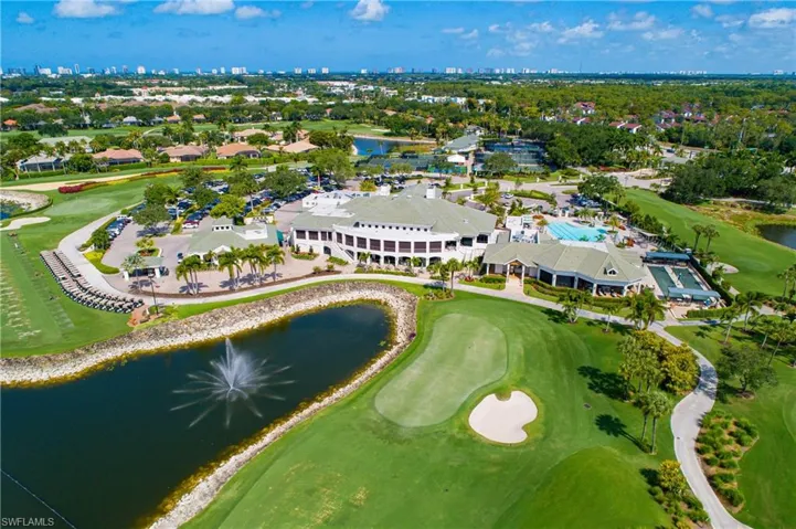 3099 Lancaster Dr 7-701, Naples, Florida 34105