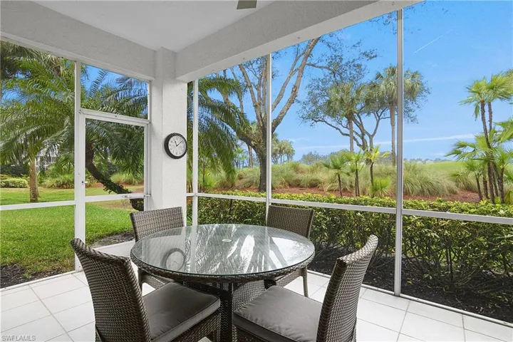 3099 Lancaster Dr 7-701, Naples, Florida 34105