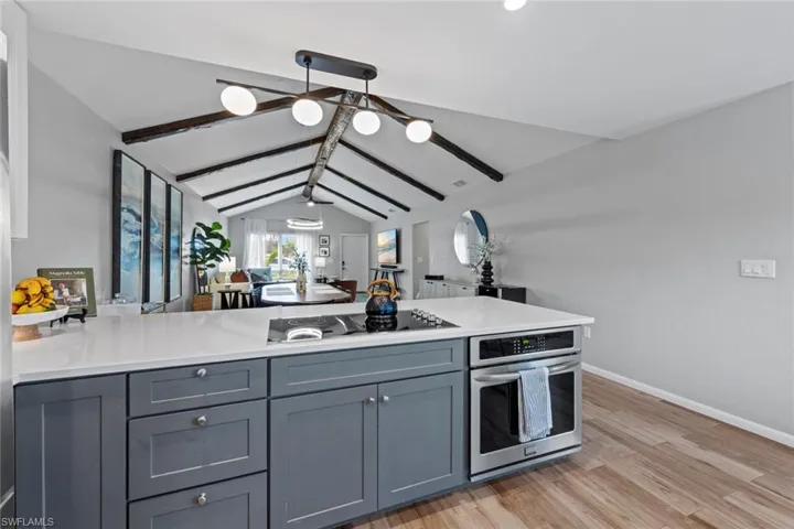 843 Palm View Dr 25, Naples, Florida 34110