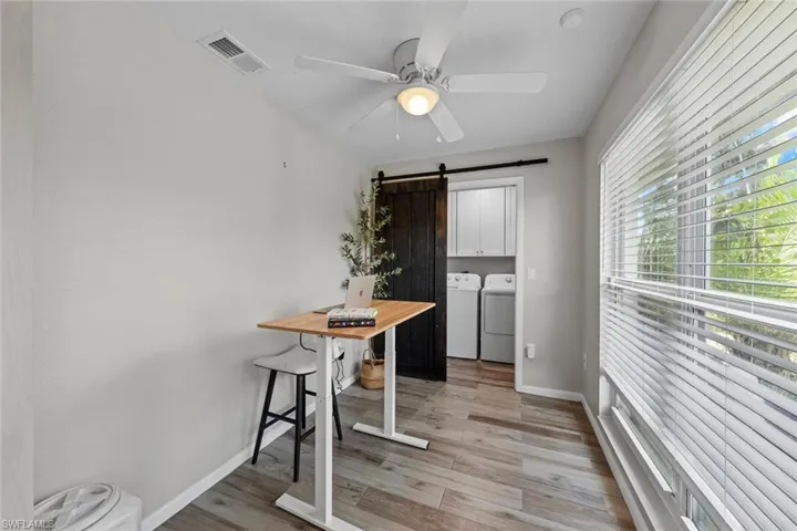 843 Palm View Dr 25, Naples, Florida 34110