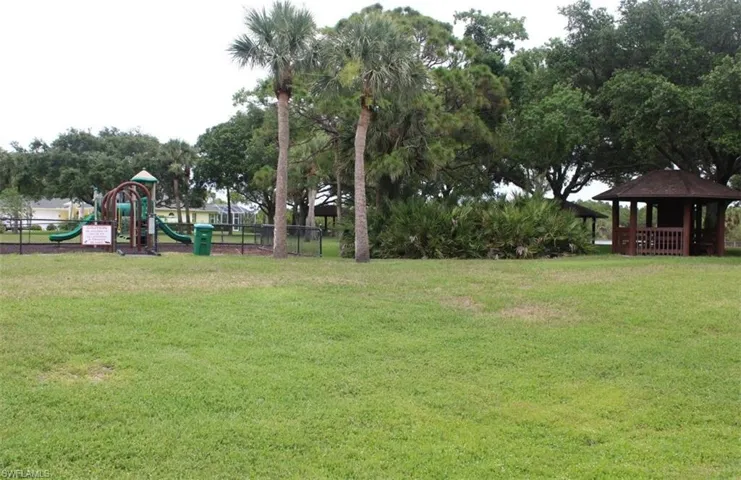 5621 Cypress Creek Dr, Grant, Florida 32949