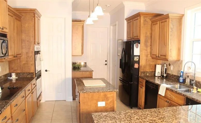 5621 Cypress Creek Dr, Grant, Florida 32949
