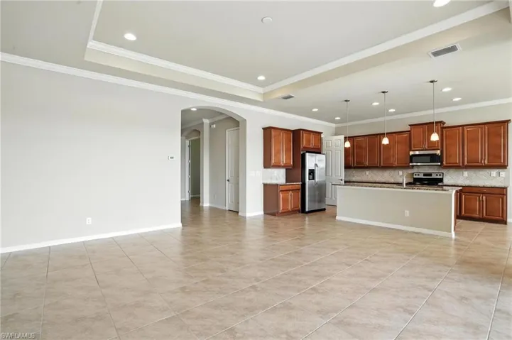 3030  Sunset Pointe  CIR, Cape Coral, FL 33914