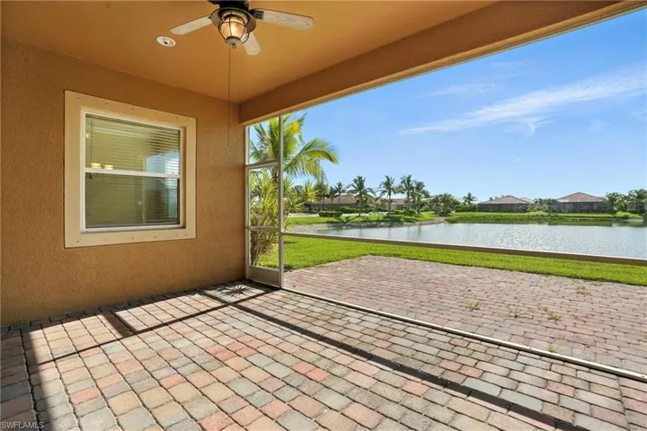 3030  Sunset Pointe  CIR, Cape Coral, FL 33914