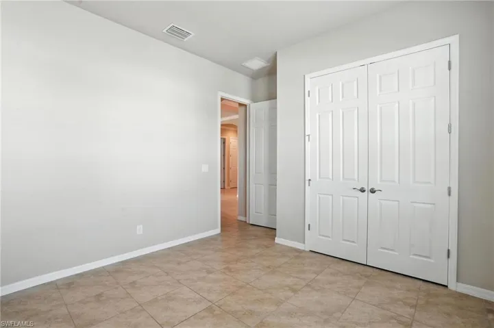 3030  Sunset Pointe  CIR, Cape Coral, FL 33914