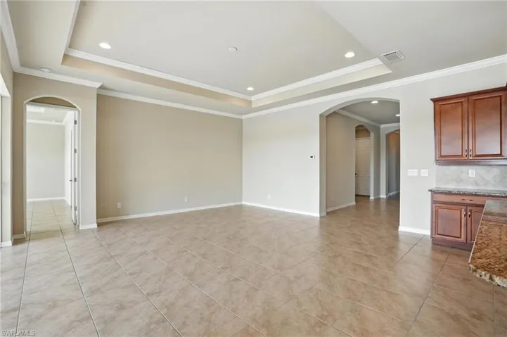 3030  Sunset Pointe  CIR, Cape Coral, FL 33914