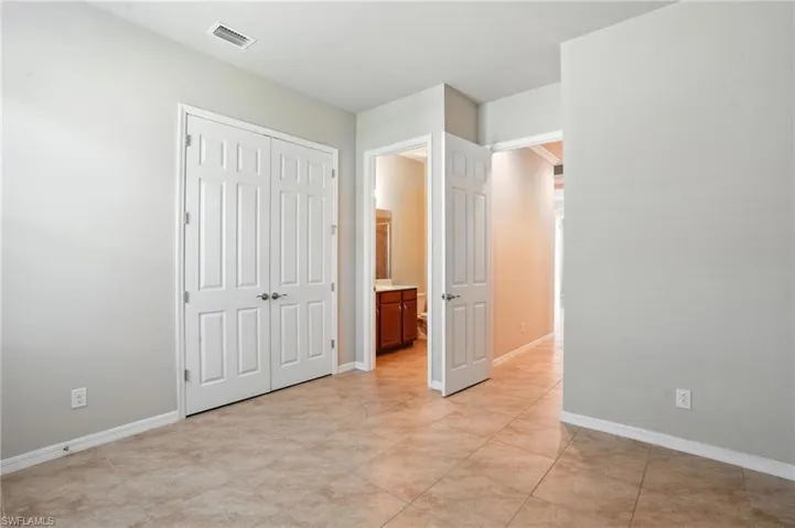 3030  Sunset Pointe  CIR, Cape Coral, FL 33914