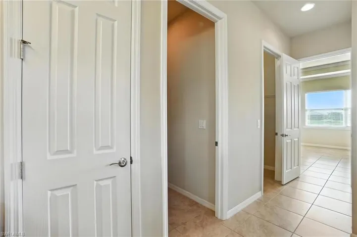 3030  Sunset Pointe  CIR, Cape Coral, FL 33914