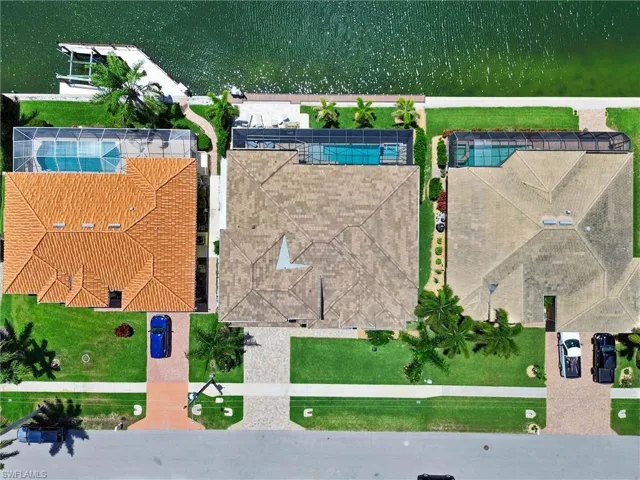 1065 Cottonwood Ct, Marco Island, Florida 34145