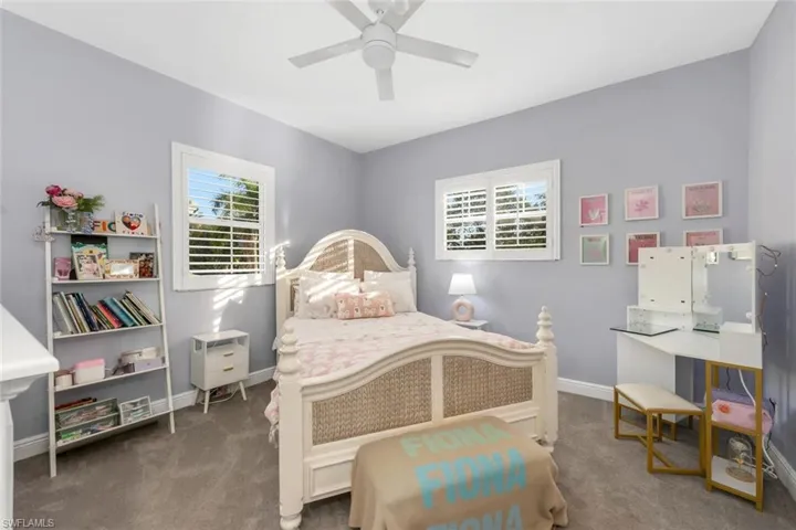 608  Vintage Reserve  LN, Naples, FL 34119