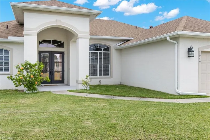 1049 Nw 38th Pl, Cape Coral, Florida 33993