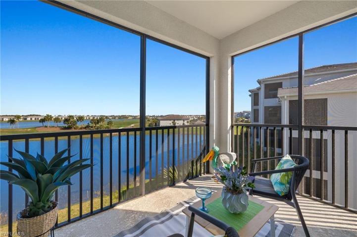 Great Lake & Golf Course View!