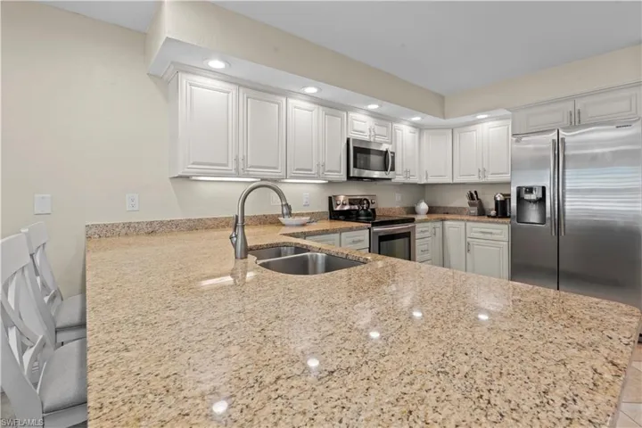 16330 Fairway Woods Dr 1705, Fort Myers, Florida 33908