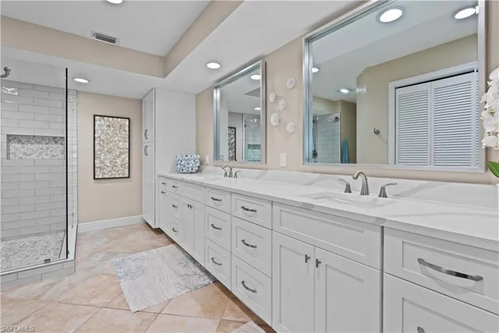 16330 Fairway Woods Dr 1705, Fort Myers, Florida 33908