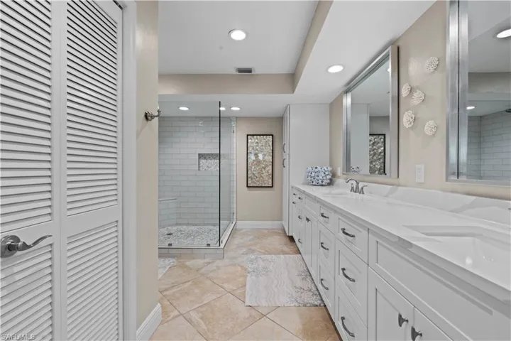 16330 Fairway Woods Dr 1705, Fort Myers, Florida 33908