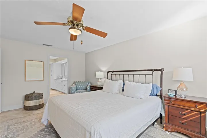16330 Fairway Woods Dr 1705, Fort Myers, Florida 33908