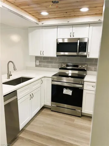 Stainless Appliances
