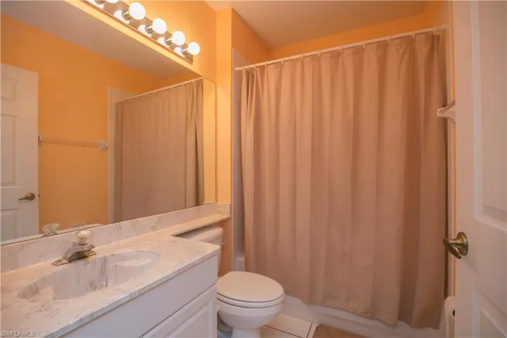 7870  Mahogany Run  LN, Naples, FL 34113