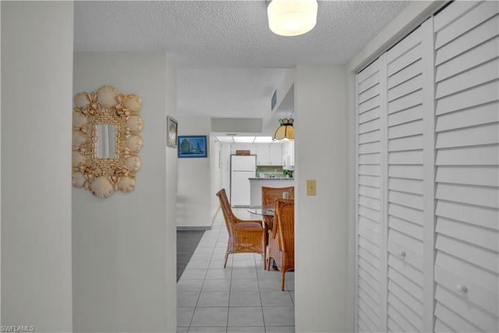 3006 Caring WAY # 431, PORT CHARLOTTE FL 33952