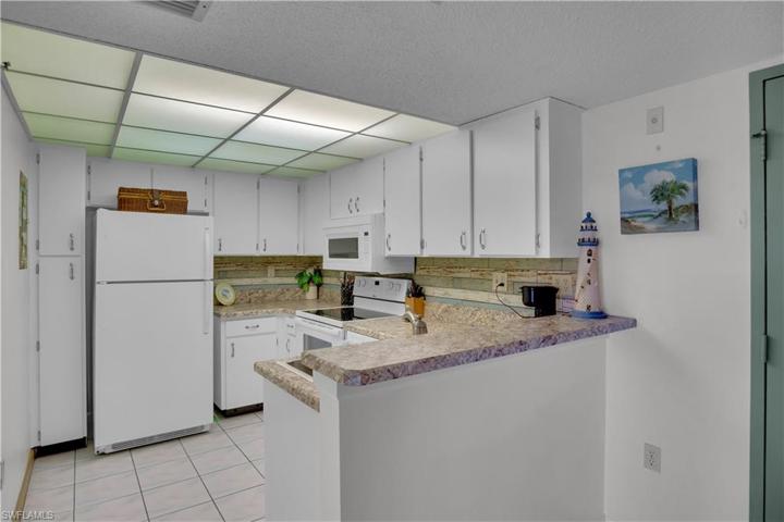 3006 Caring WAY # 431, PORT CHARLOTTE FL 33952