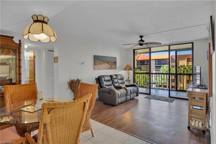 3006 Caring WAY # 431, PORT CHARLOTTE FL 33952
