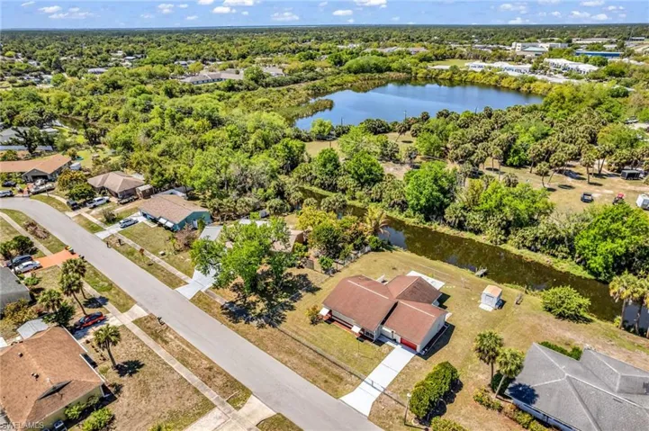 1361 Frizzell Ln, Port Charlotte, Florida 33948