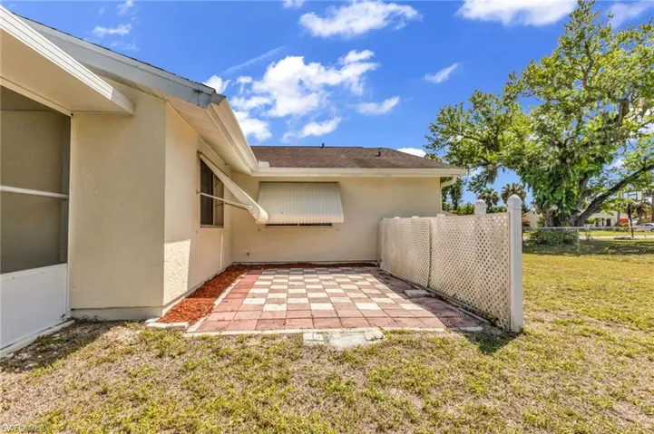 1361 Frizzell Ln, Port Charlotte, Florida 33948