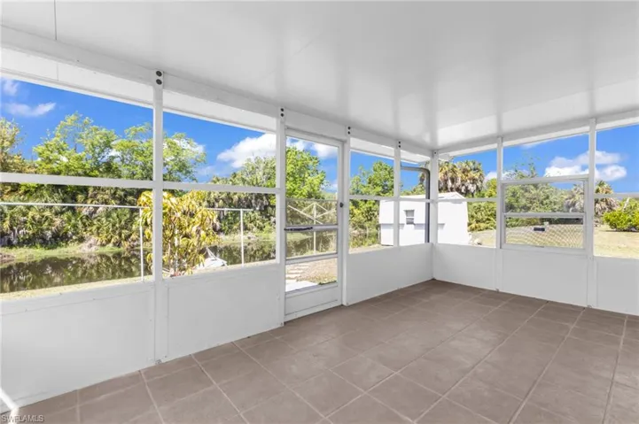 1361 Frizzell Ln, Port Charlotte, Florida 33948