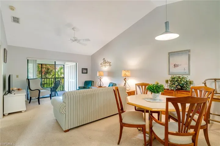 8430 Charter Club Cir # 16, Fort Myers Fl 33919