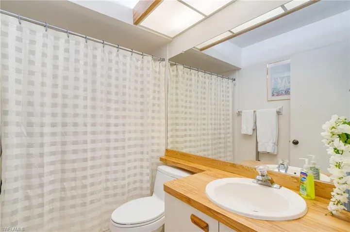 8430 Charter Club Cir # 16, Fort Myers Fl 33919